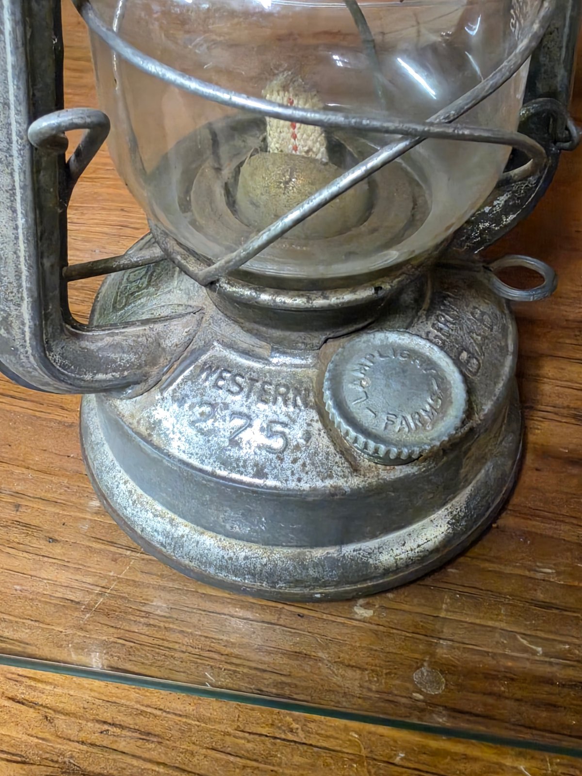 Vintage Feuerhand No. 275 Baby Hurricane Kerosene Lantern - Made in Western Germany — photo 3 of 6